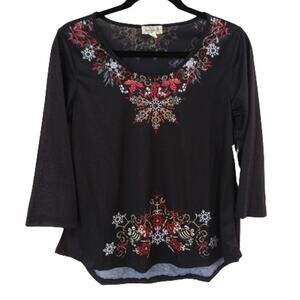 Women's Christmas Top Size Small Black Red 3/4 Sleeves Scoop Neck One World New